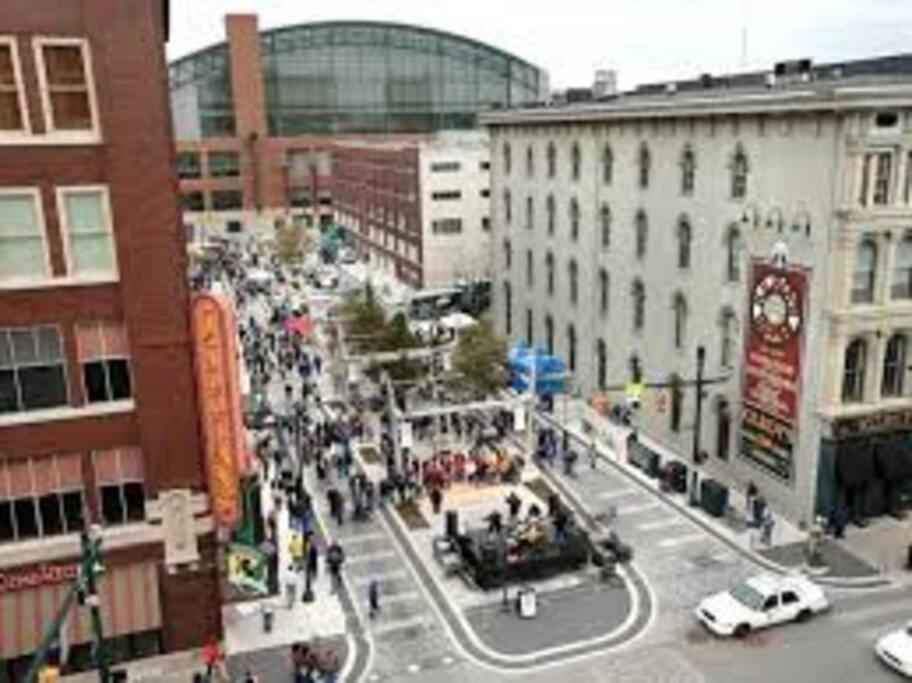 Top Floor Loft In Downtown Indianapolis!!! Buitenkant foto